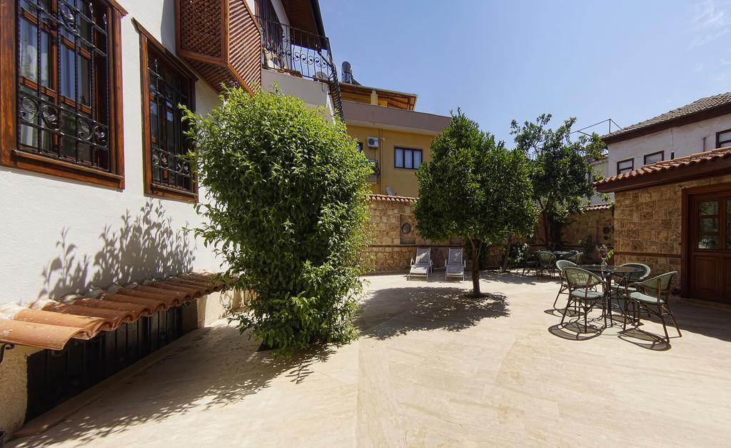 Minyon Hotel Antalya Buitenkant foto