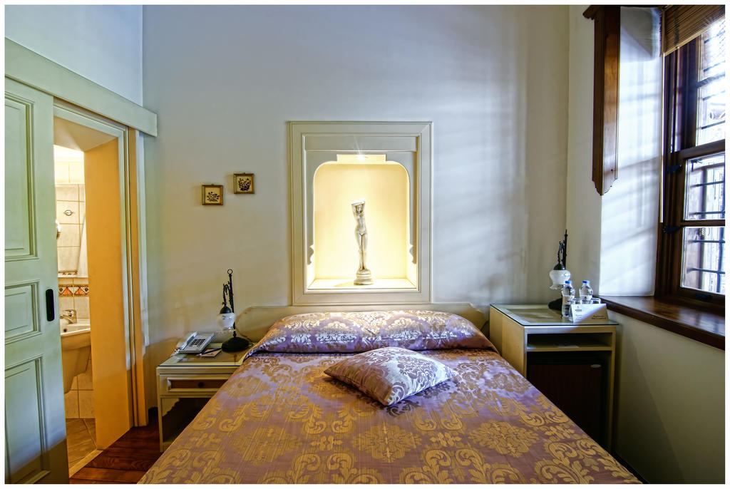 Minyon Hotel Antalya Buitenkant foto